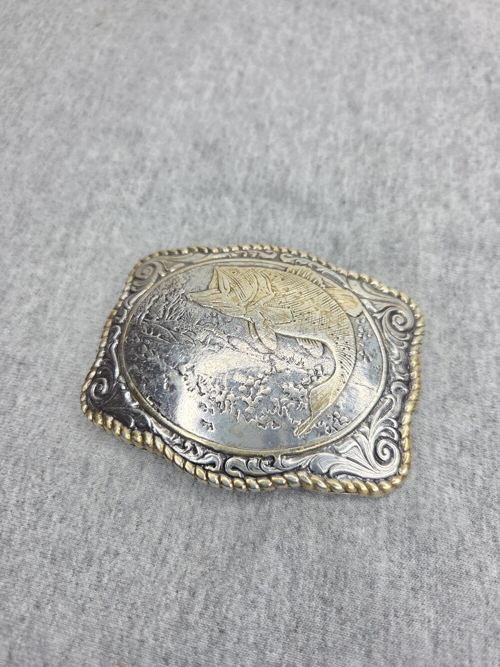Crumrine Bass Fish Belt Buckle Two Tone Gold Silver Rope Edge Western Fishing